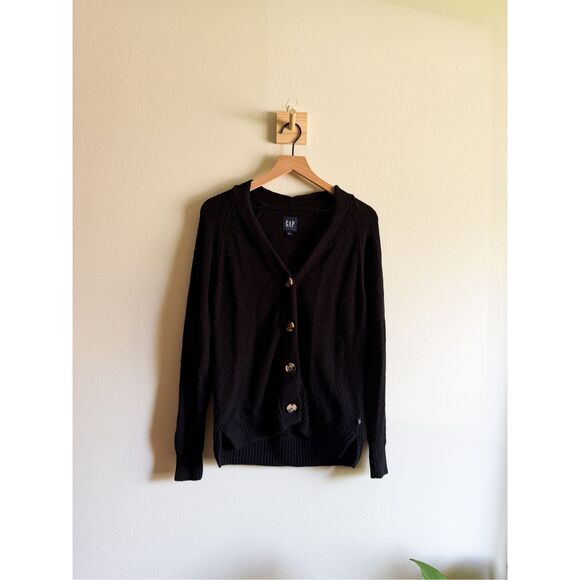 GAP Sweaters - GAP 100% Cotton Button Down V Neck Cardigan Size S